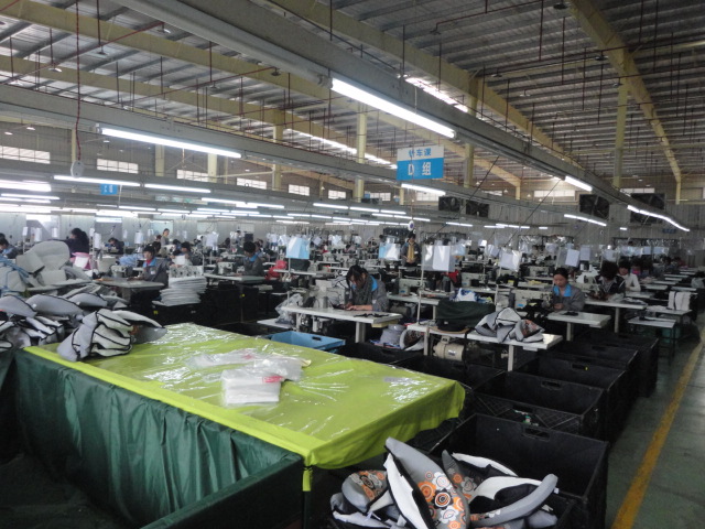 baby stroller travel cot factory work shop (4).JPG